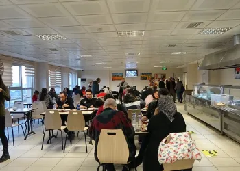 Devlet yurtlarında yaralarını sarıyorlar