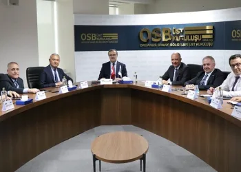 “Deprem bölgesinde sanayi üretimini sürdürmek zorundayız”