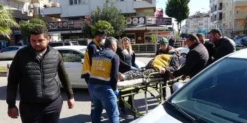 Maraş’tan gelen depremzedeler kaza yaptı