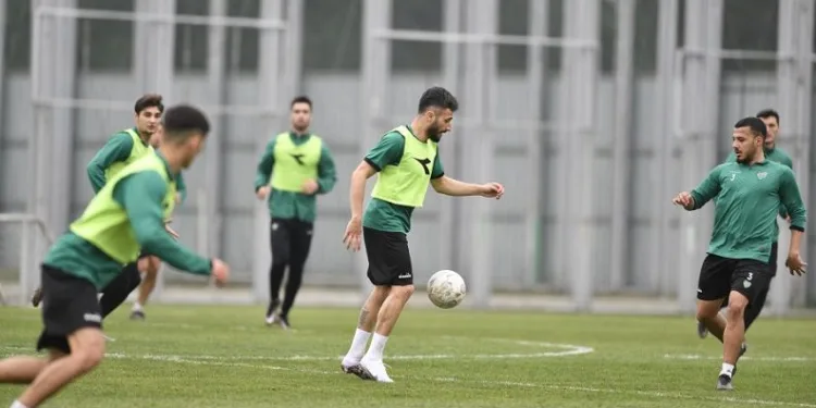 Bursaspor’da hazırlıklar sürüyor