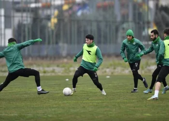 Bursaspor’da moralsiz antrenman
