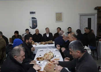 Başkan Taban Erenler Camisi cemaatiyle buluştu