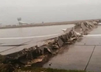 Hatay Havalimanı pistinde onarıma başlandı