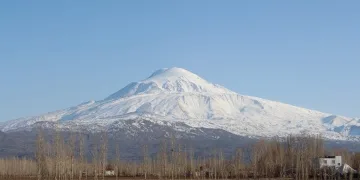 Ağrı Dağı’ndan kartpostallık görüntü