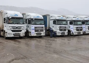Bursa’dan Gaziantep’e erzak yardımı