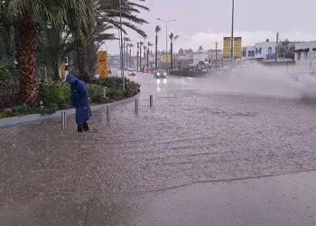 Dolu ve sağanak bastırdı
