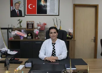 Ahıskalı doktor gönüllü olarak Hakkari’de kaldı