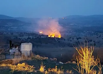 Hisarcık’ta köy merasında yangın