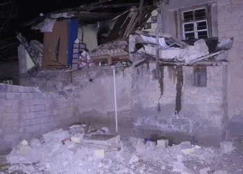 Soba bomba gibi patladı
