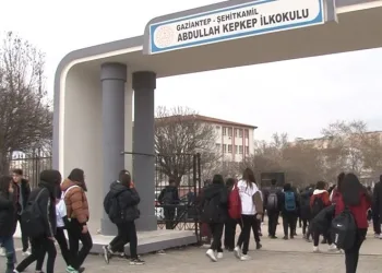 Gaziantep’te okullar açıldı