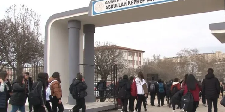 Gaziantep’te okullar açıldı