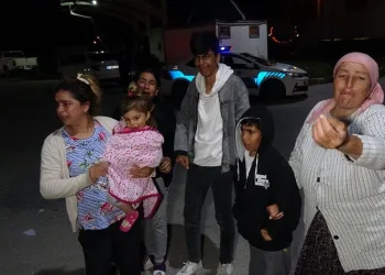 Depremzede aileleri ağlatan kaza
