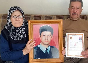 Bursa’da şehit babası, maaşını depremzedelere bağışladı