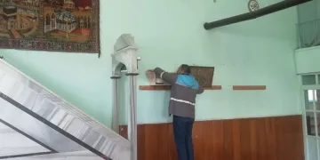 Camiler gül suyuyla temizlendi