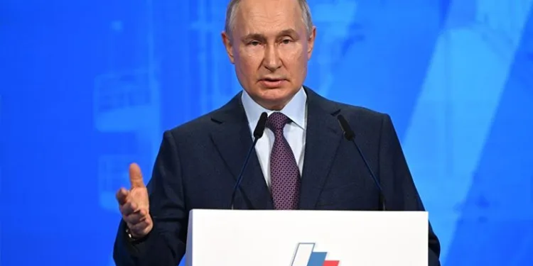 “Belarus’a nükleer silah yerleştireceğiz”