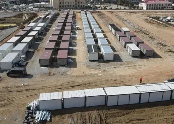 Afşin’e konteyner kent hızla kuruluyor