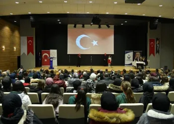 3 kuşak bir arada İstiklal Marşı