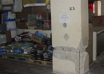 İş hanının taşıyıcı betonuna zarar verdiler