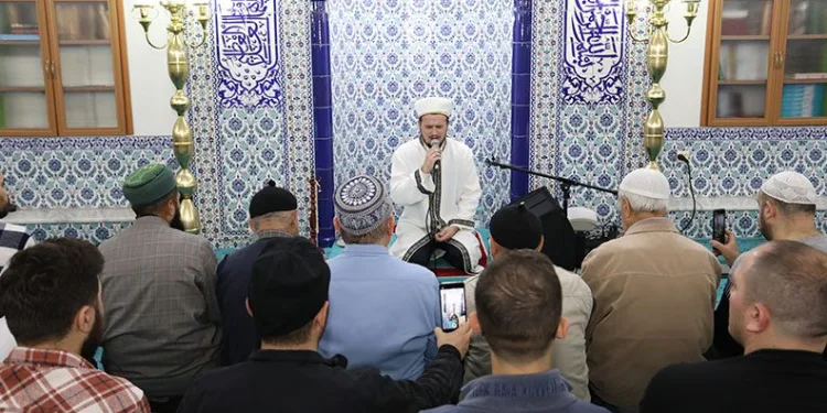 Osman Bostancı İnegöl cemaatiyle buluştu