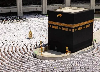 Mescid-i Haram’da ilk cuma namazı