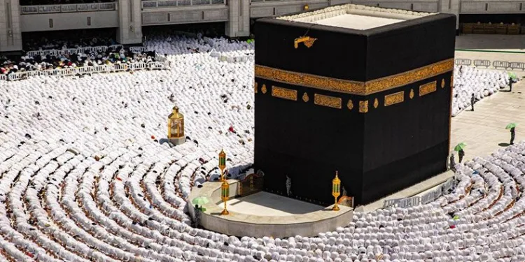 Mescid-i Haram’da ilk cuma namazı