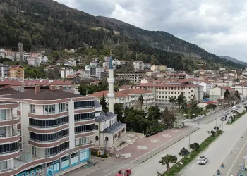 Selin vurduğu ilçede doğalgaz heyecanı