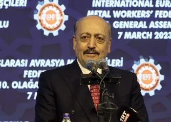 Geçici işçiler sorunu Meclis’te