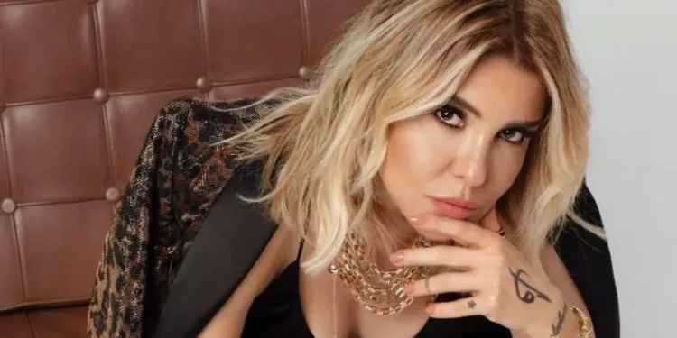 Gülben Ergen’den normalleşen insanlara tepki