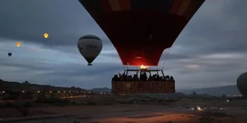 Kapadokya’yı kuş bakışı izlediler