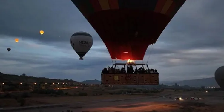 Kapadokya’yı kuş bakışı izlediler