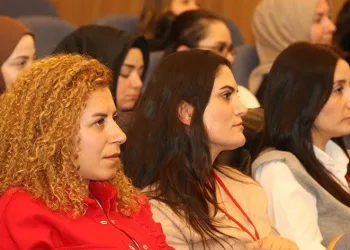 Kadın vinç operatörleri istihdama hazır