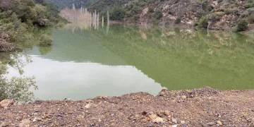 Deprem bölgesinde doğal göl paniği