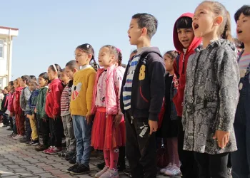 Hatay’ın ilçelerinde okul zili çaldı