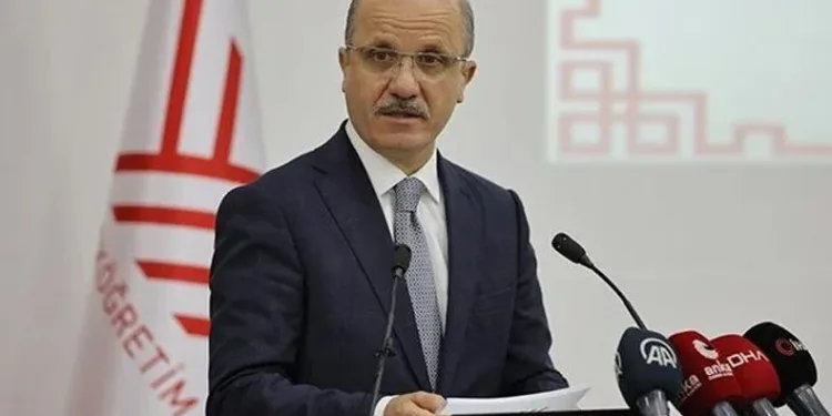 Üniversitelerde yüz yüze eğitim 3 Nisan’da başlıyor