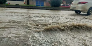 Kahramanmaraş’ta sağanak yağış etkili oldu