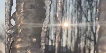 Ağrı’da buzlar erimiyor