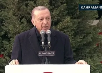 “Yıkılan her binayı yeniden yapacağız”