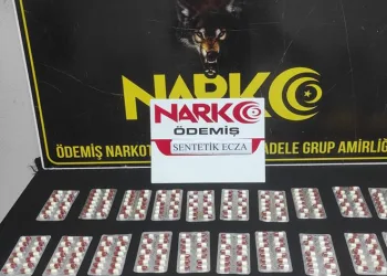 İzmir’de zehir tacirlerine bir operasyon daha
