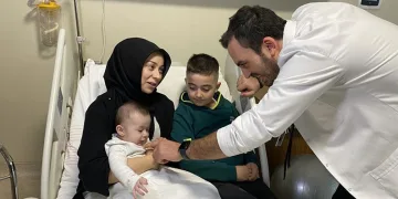 Anne kız doktorun adını çocuklarına verdi