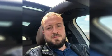 Kavgayı ayırmak isterken kurbanı oldu