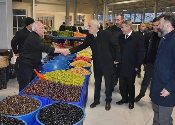Kapalı Pazaryeri hizmete girdi