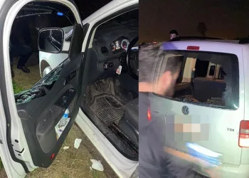 Başkanın bulunduğu araca keserli saldırı
