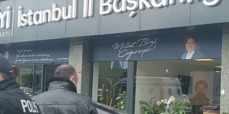 İYİ Parti İstanbul İl Başkanlığına saldırı