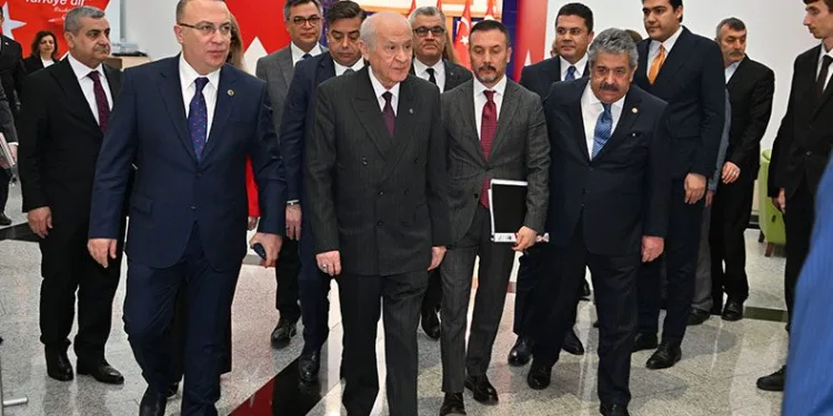 Bahçeli milletvekili adaylık başvurusunu gerçekleştirdi