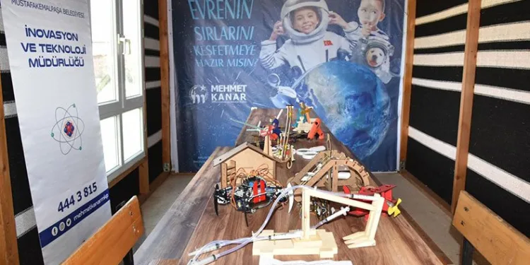 Mustafakemalpaşa’dan eğitime destek