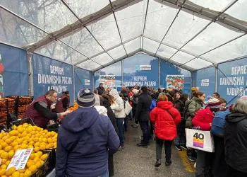 Kadıköy Belediyesi’nden “Dayanışma Pazarı”