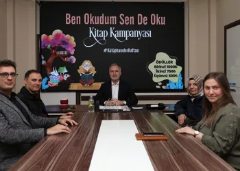 Kitap kampanyasının kazananları ödüllerini aldı