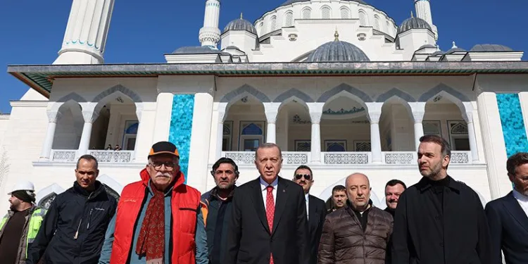 Cumhurbaşkanı Erdoğan, Barbaros Hayrettin Paşa Camisi’nde
