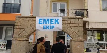 Deprem öncesi muhabbet kuşu uyandırdı