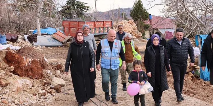 Çadırkent’te 8 Mart kutlaması